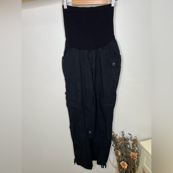 Motherhood Maternity Pants - Motherhood Maternity Cargo Pants/Capris